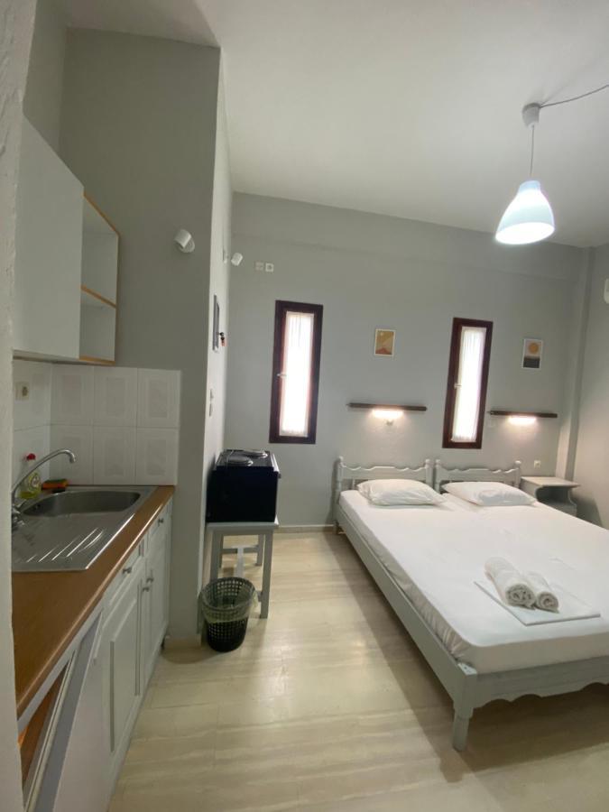 George Apartments Stoupa Stoúpa Exterior foto