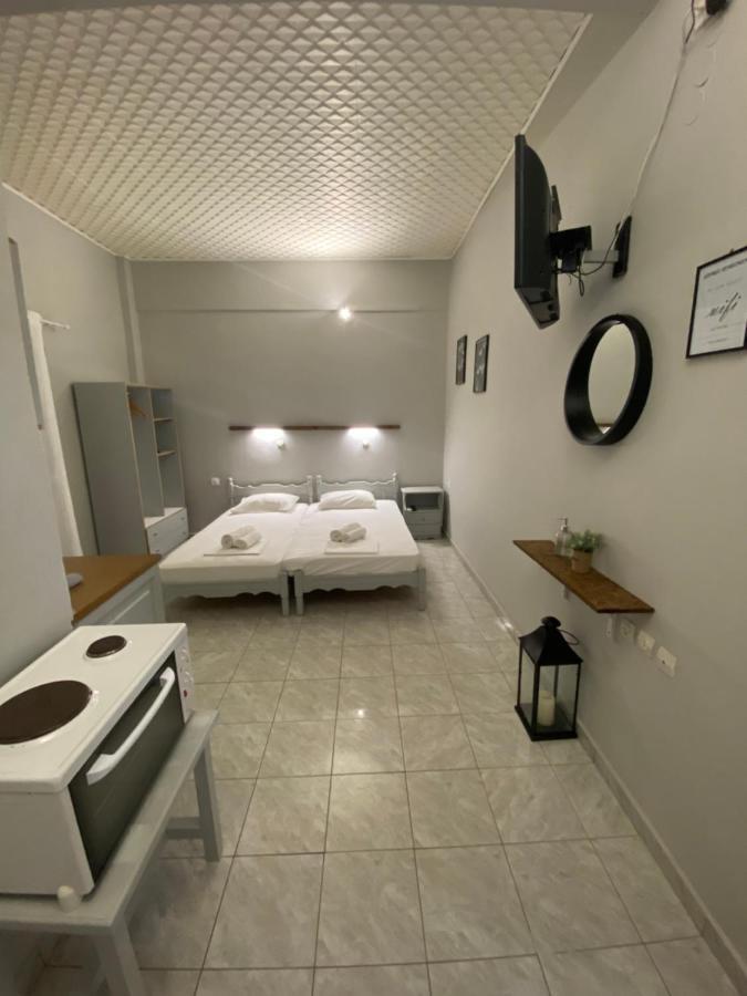 George Apartments Stoupa Stoúpa Exterior foto