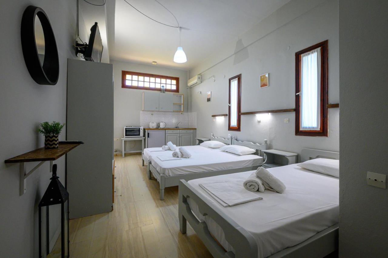 George Apartments Stoupa Stoúpa Exterior foto