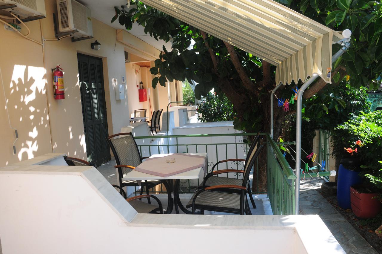 George Apartments Stoupa Stoúpa Exterior foto